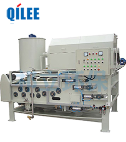 帶式污泥脫水機有哪些性能特點，主要部件有什么？